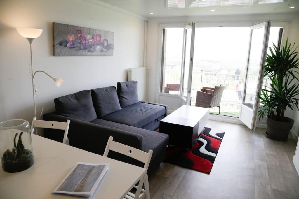 Apartamento Le Refuge Blesois Avec Parking Prive - Blesois Refuge With Private Parking Blois Exterior foto
